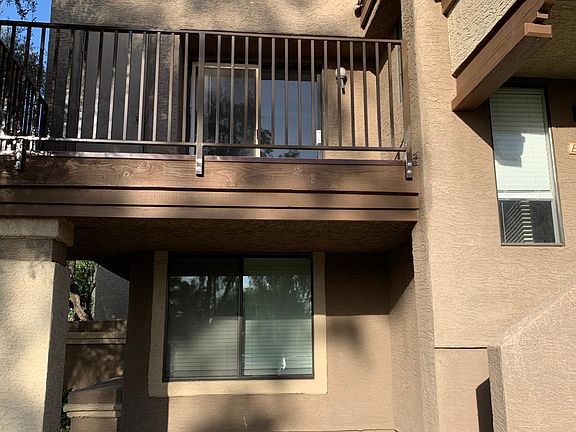 2nd floor balcony