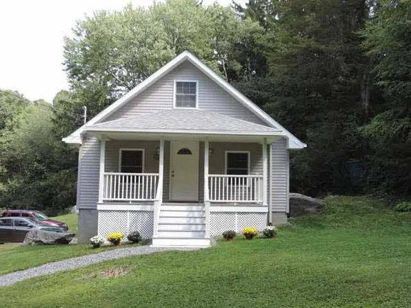 222 Ressique Rd, Stormville, NY 12582