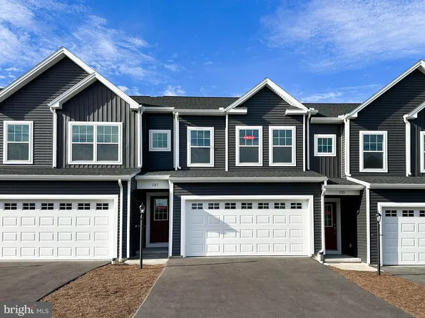 137 Jack Pine Way, Port Matilda, PA 16870