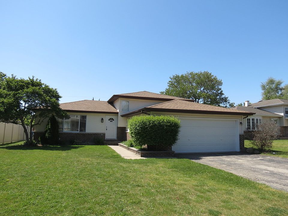 1st image of 435 Polo Club Dr
