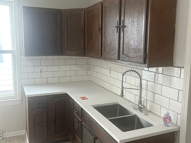 1630 Kearney Ave — Photo 1