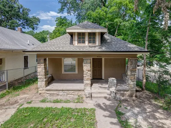 4210 Flora St, Belton, MO 64012