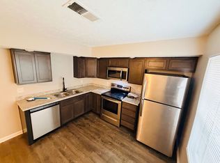 373 Darby Creek Rd, Lexington, KY 40509