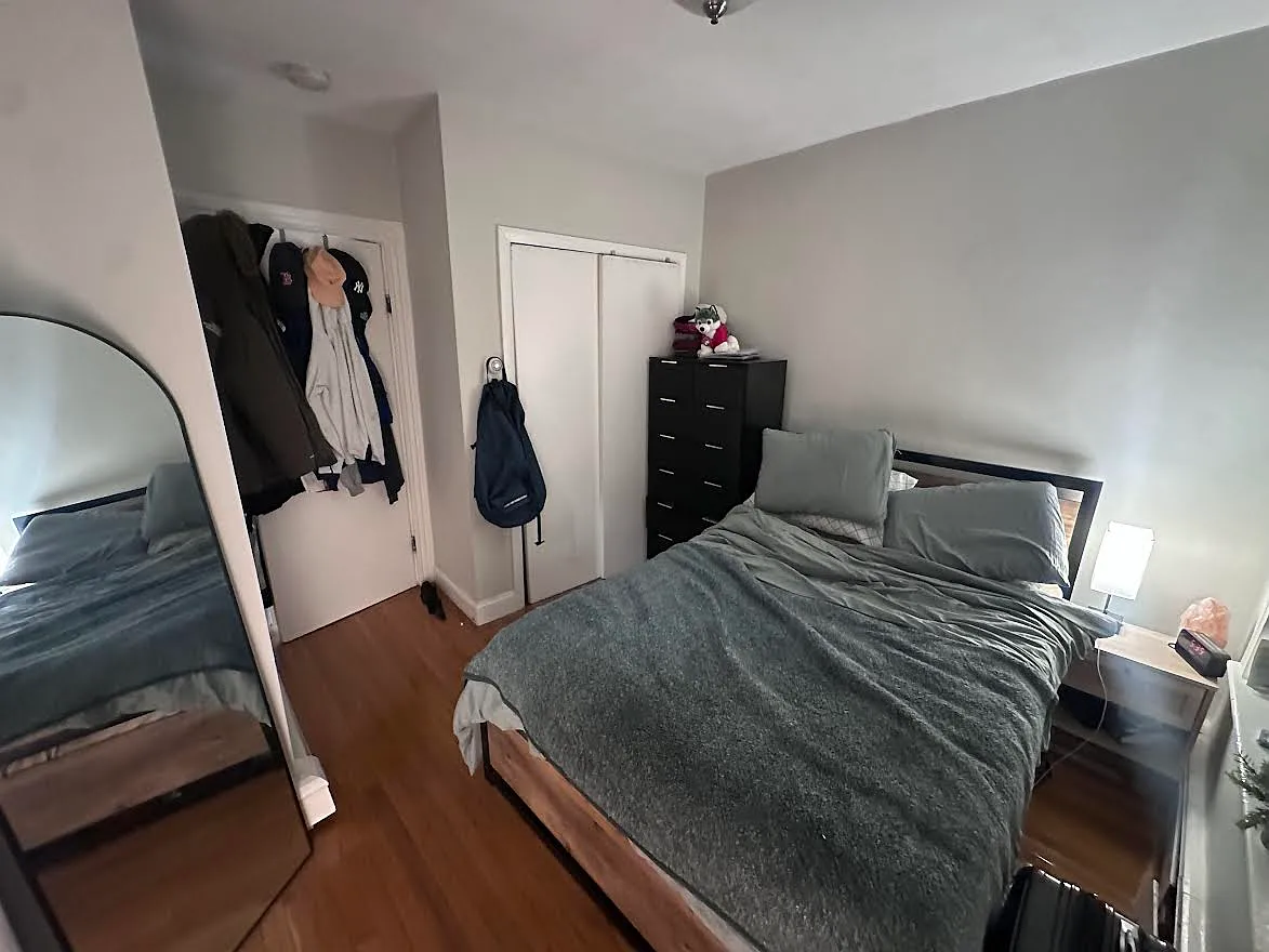 1 bed, $2,475 — Photo 2