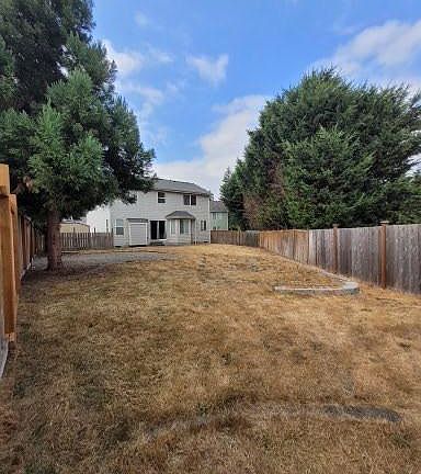 4th image of 16417 39th Ave E