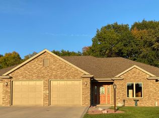 200 N Westchester Dr, Columbia City, IN 46725