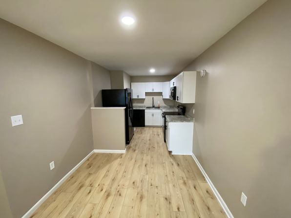 1258 Robbins Run Ct, Dayton, OH 45458