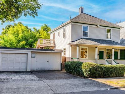 74/76 NE Sacramento St, Portland, OR, 97213