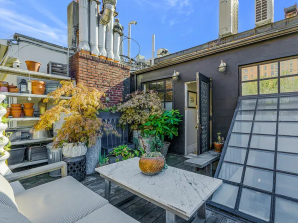 457 West 22nd Street image 40 of 45