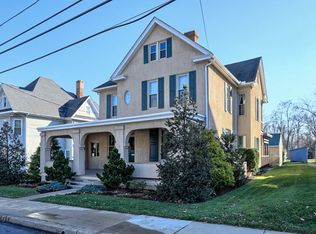 304 W King St, Shippensburg, PA 17257