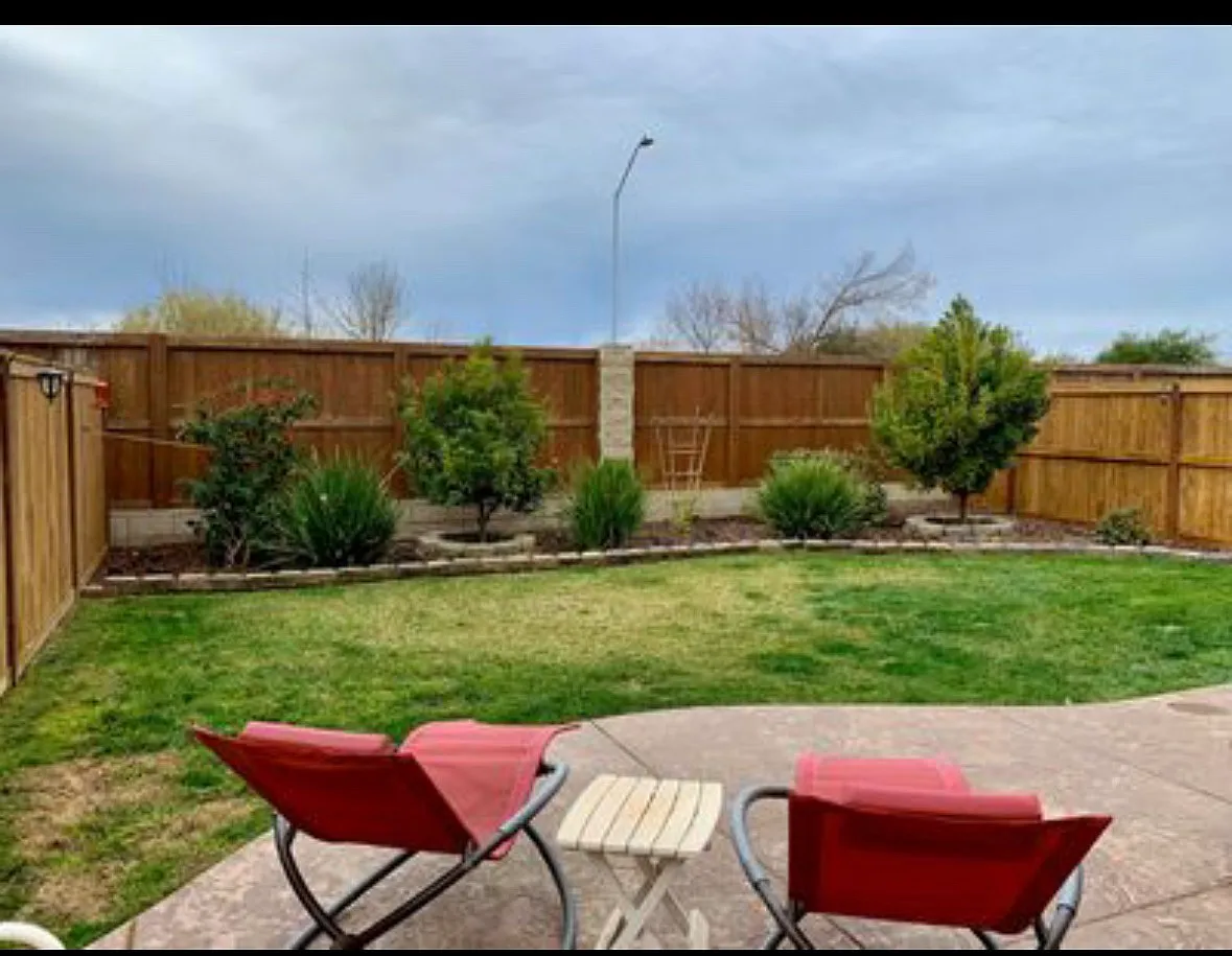 3 bed, 1668 sqft, $3,600 — Photo 2