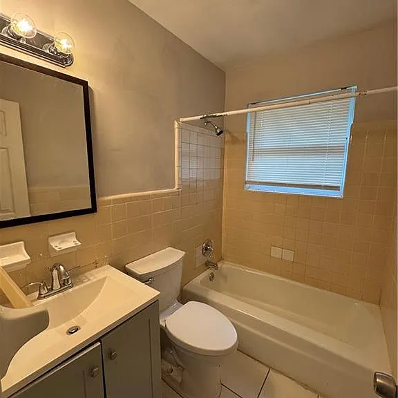 2430 Perry Blvd NW — Photo 9