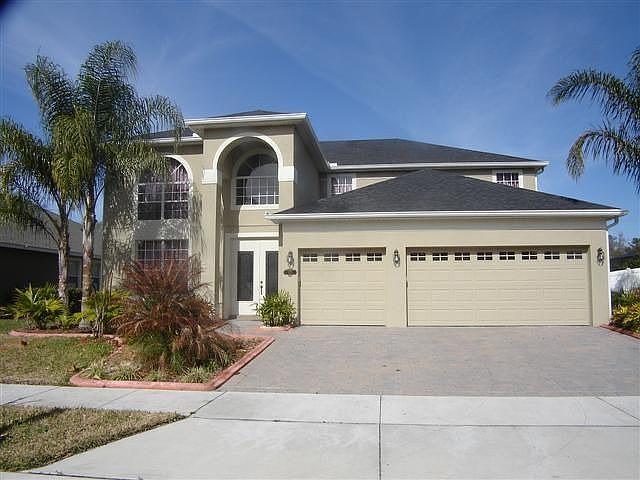 1st image of 525 Silver Springs Dr