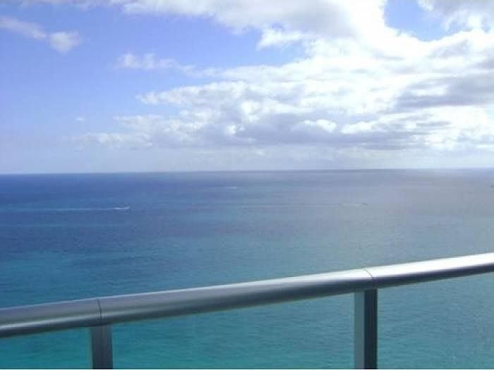 2nd image of 617001 Collins Ave #3208