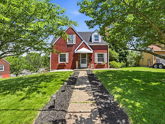 4th image of 2033 Circle Dr