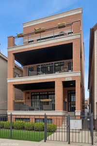 2621 N Southport Ave #3, Chicago, IL, 60614
