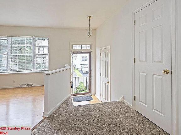 2nd image of 429 Stanley Plaza Blvd #429