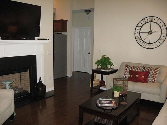 Living room, Kitchen and Laundry room