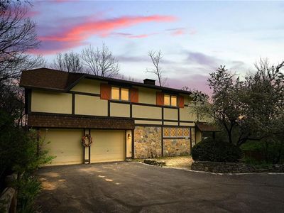 7403 NW Oak Dr, Parkville, MO, 64152
