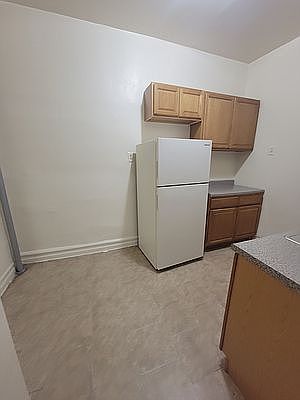 5th image of 164 Linden Blvd #A