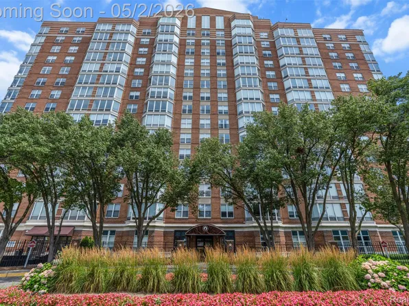 250 E Harbortown Dr, Detroit, MI 48207