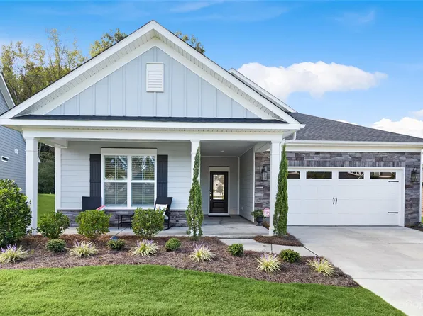 2004 Crooked Pine Pl, Indian Trail, NC 28079