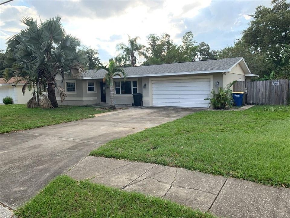 1st image of 1004 Wellington Dr