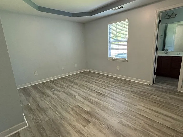 204 Misty Cove Ct — Photo 18