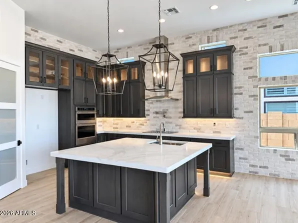 2540 E PRESIDIO Street, Mesa, AZ 85213