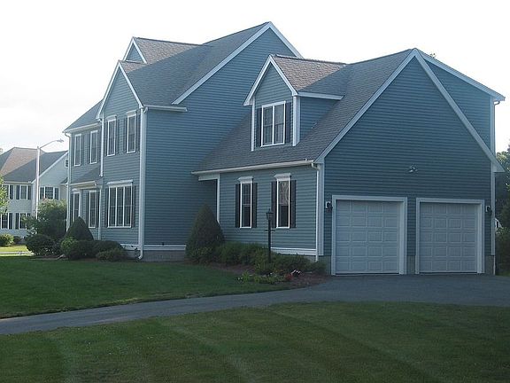 Garage-side view