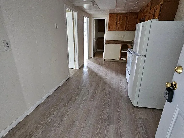 10 Silver Spring Rd #3 — Photo 7