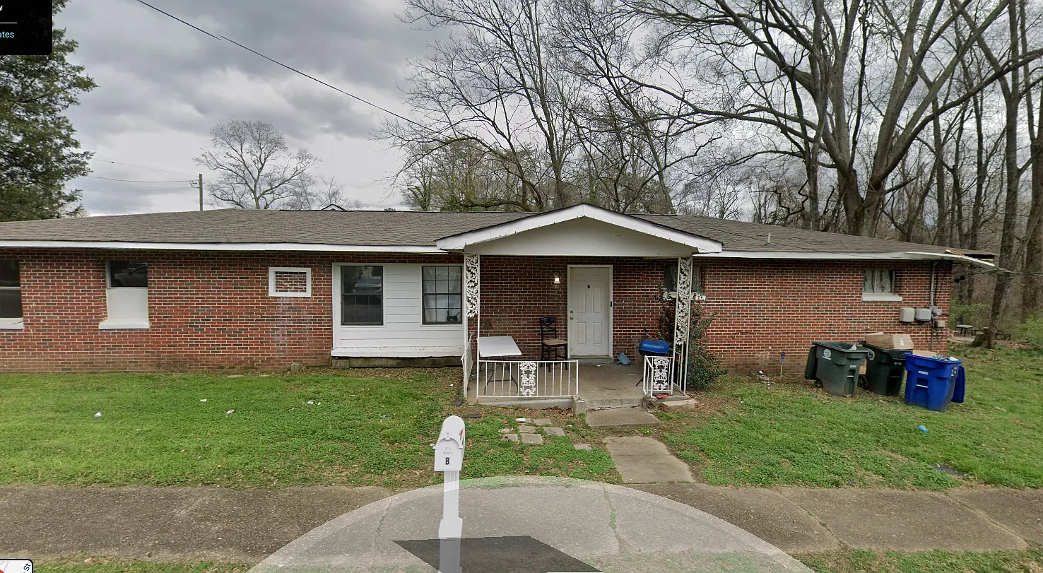 5500 Central Avenue - B — Photo 1