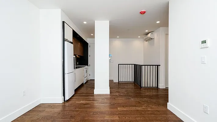 Rented by Nooklyn NYC LLC | media 55