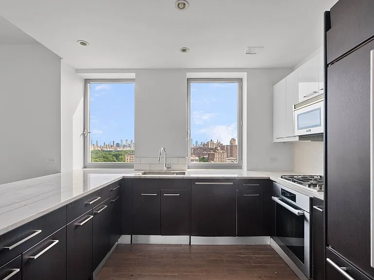 321 W 110th St #19C — Photo 14