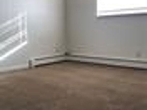 4th image of 718 37th Ave APT 2
