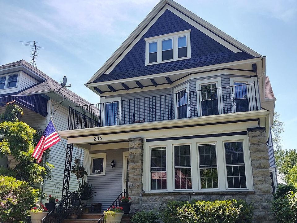 1st image of 206 Huntington Ave