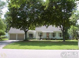 3100 Greenlawn Ave, Commerce Township, MI 48382