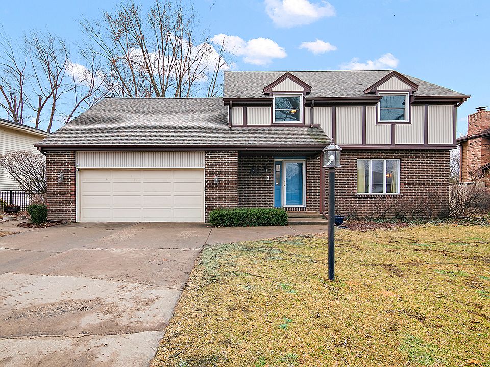 1st image of 1520 Southhampton Dr