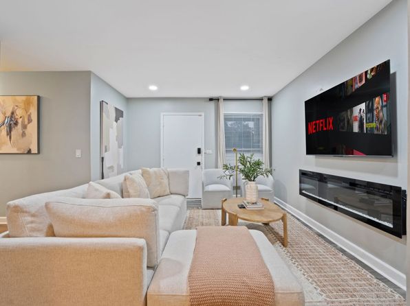 508 S Warrington Rd, Des Plaines, IL