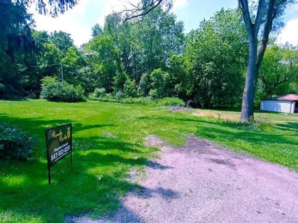 513 Tia Juana Dr, Lakemoor, IL 60051