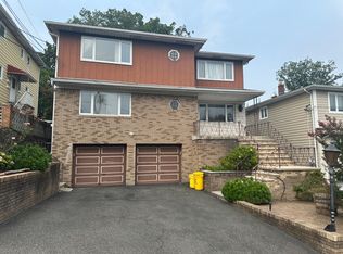 123 E Harwood Ter Floor 1, Palisades Park, NJ 07650