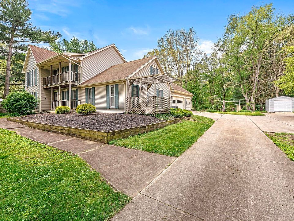 1st image of 23057 Sheri Ln