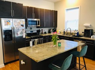 2710 W Cortez St #1, Chicago, IL 60622