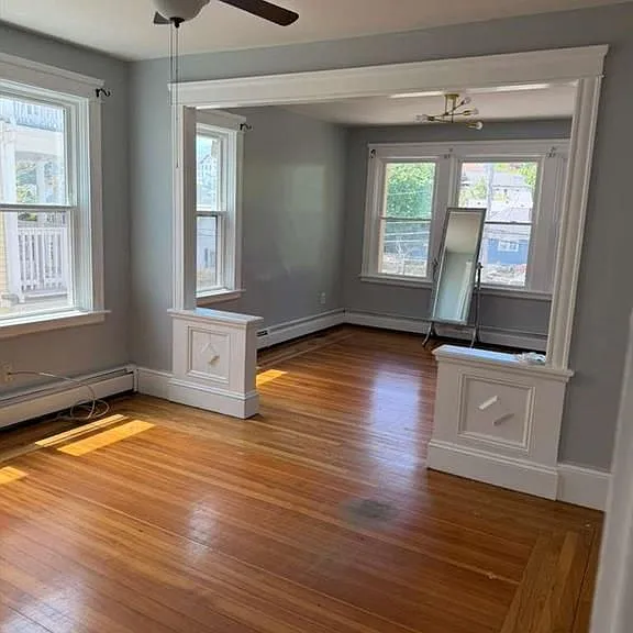 304 Webster Ave — Photo 7