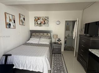 7833 Plantation Blvd #2, Hollywood, FL 33023