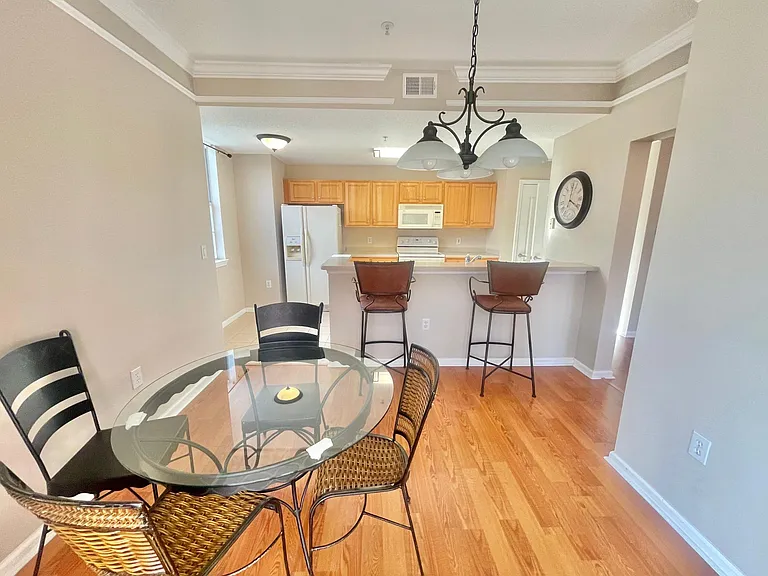 12102 Poppy Field Ln #101 — Photo 4