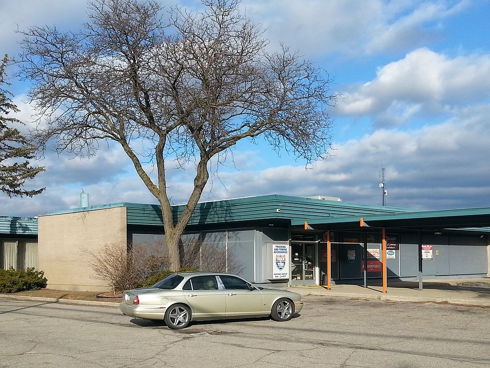 2nd image of 14300 Schaefer Hwy
