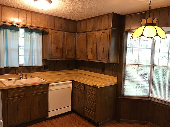 5th image of 9416 Northedge Rd