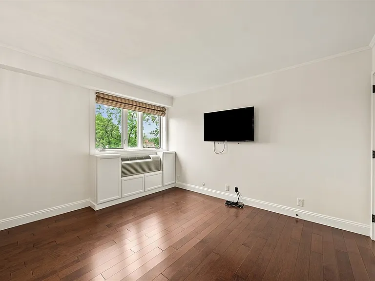 19 Chauncy St #4B — Photo 13