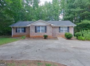 225 Peltry Dr, Winterville, GA 30683
